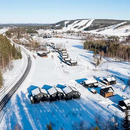 Hattara B - 12 Hloe, Golf