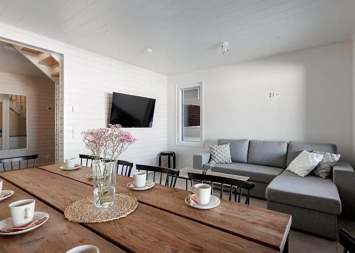 Hattara B - 12 Hloe, Golf * Jämsä